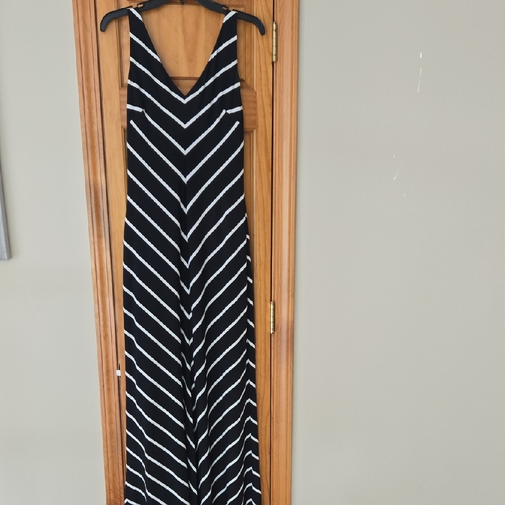 Ralph Lauren Black Chevron Dress- Slimming
